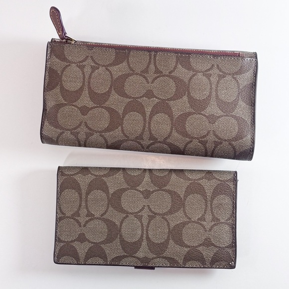 Coach Tan Signature Wallet Duo - Brown - Picture 2 of 16